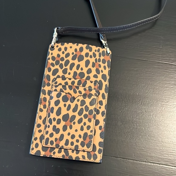 KATE SPADE LEOPARD SPENCER SLIM PHONE CROSSBODY BAG - Picture 5 of 8